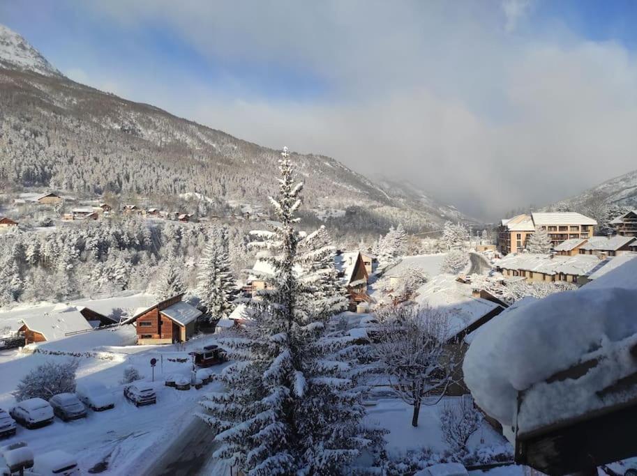 Appartement Vue Montagne, Cosy Et Chaleureux Briançon 외부 사진